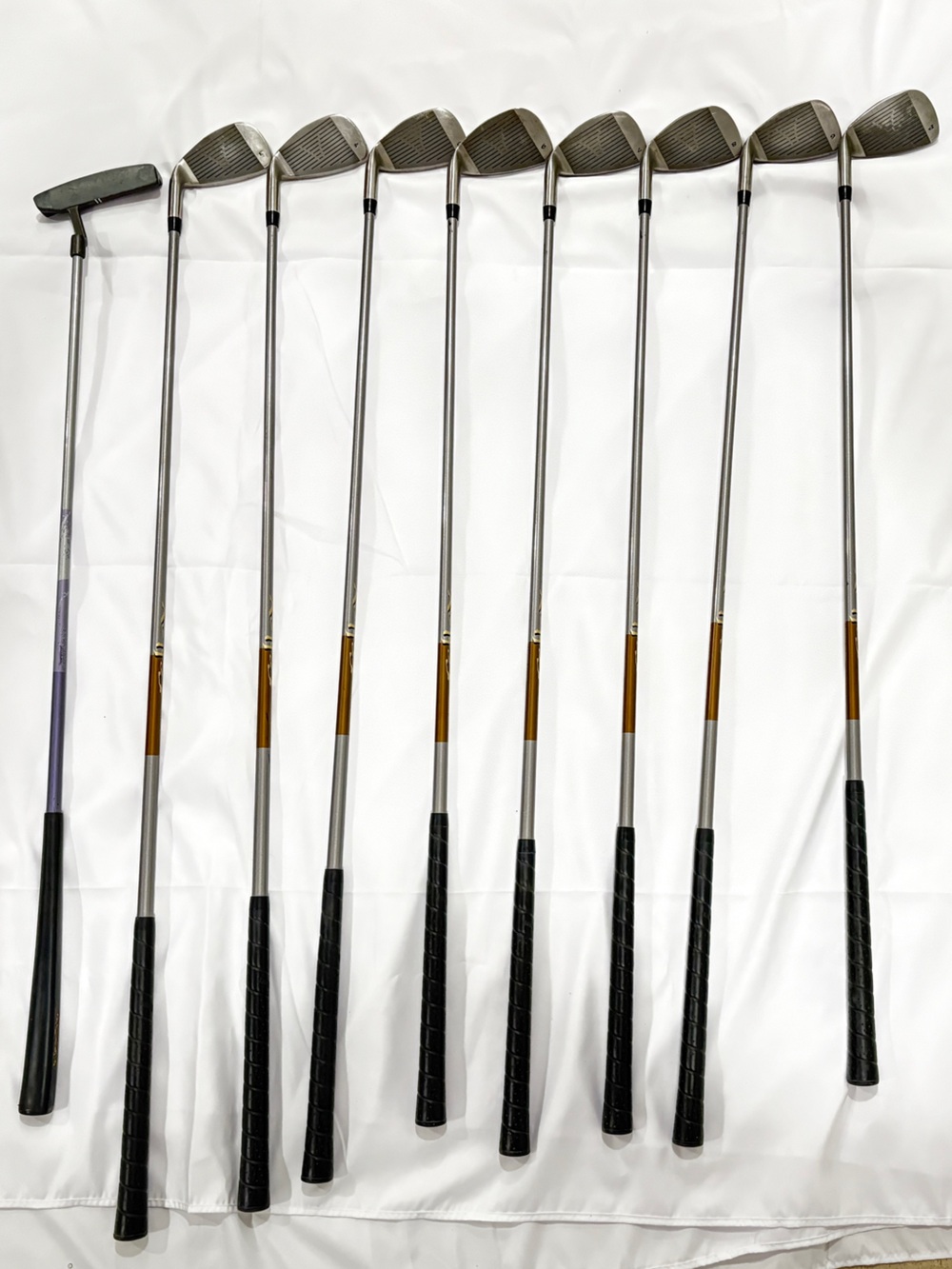 Wilson ProStaff Mens Iron Set 3-PW Brown Silver Golf Clubs Right Hand 9pc Set